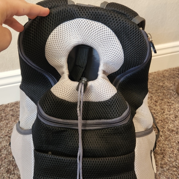 NWT Dog or Cat Travel Backpack- Size L - Picture 4 of 13